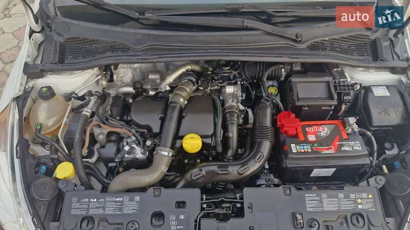 Универсал Renault Clio 2015 в Николаеве