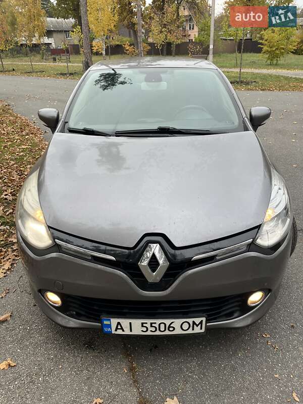 Хэтчбек Renault Clio 2015 в Буче