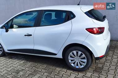 Хэтчбек Renault Clio 2015 в 