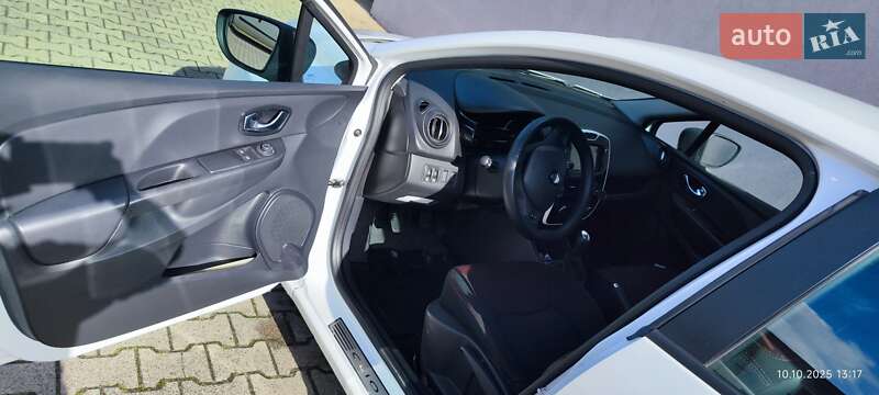 Хетчбек Renault Clio 2015 в Львові
