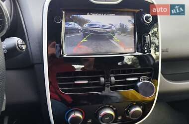 Хэтчбек Renault Clio 2015 в 