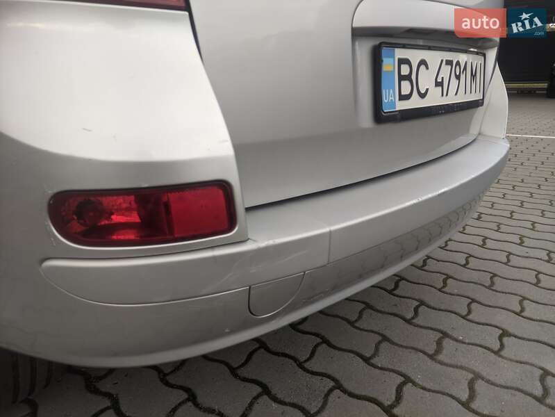 Универсал Renault Clio 2009 в Пустомытах