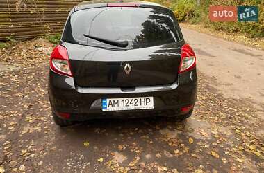 Хетчбек Renault Clio 2011 в  фото 4 Хетчбек Renault Clio 2011 в