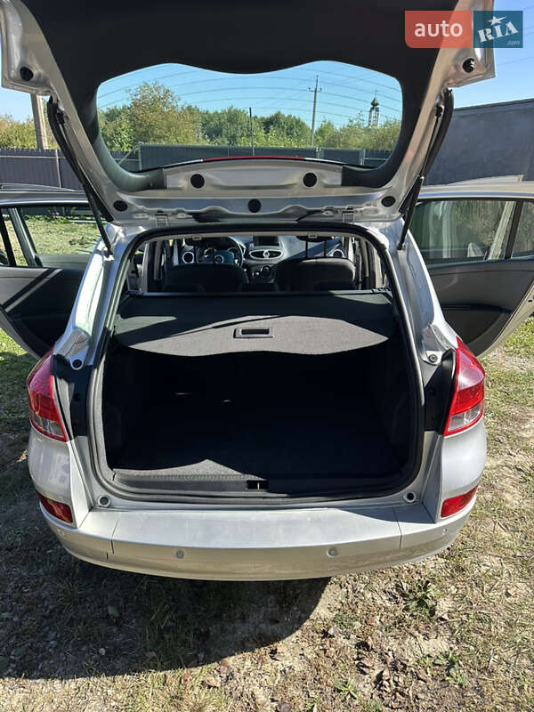 Универсал Renault Clio 2009 в Ивано-Франковске фото 10 Универсал Renault Clio 2009 в Ивано-Франковске