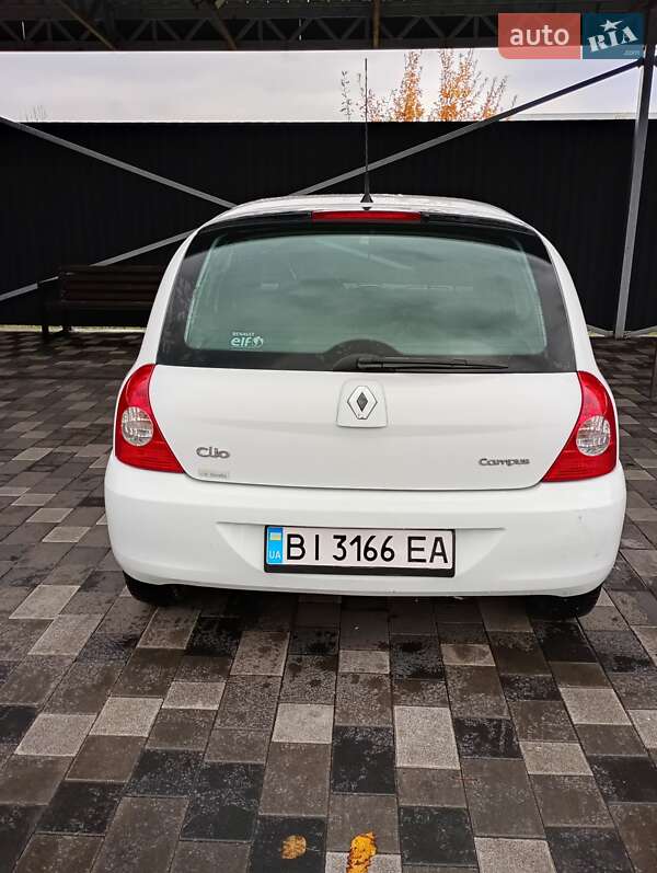 Хетчбек Renault Clio 2011 в Полтаві фото 2 Хетчбек Renault Clio 2011 в Полтаві