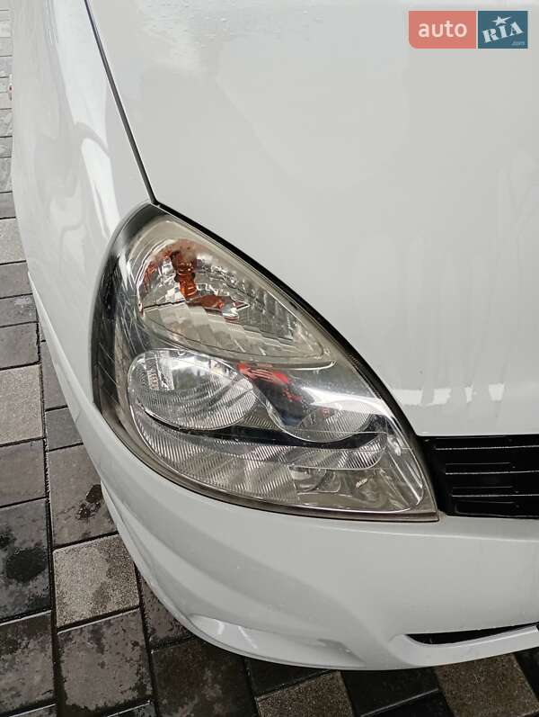 Хетчбек Renault Clio 2011 в Полтаві фото 13 Хетчбек Renault Clio 2011 в Полтаві