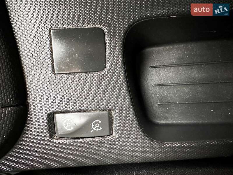 Хетчбек Renault Clio 2013 в Запоріжжі