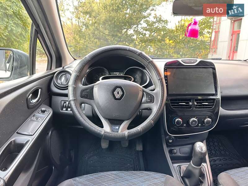 Хетчбек Renault Clio 2013 в Запоріжжі