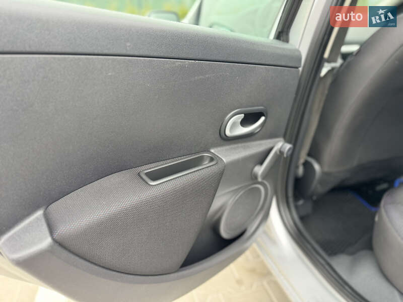 Универсал Renault Clio 2008 в Виннице