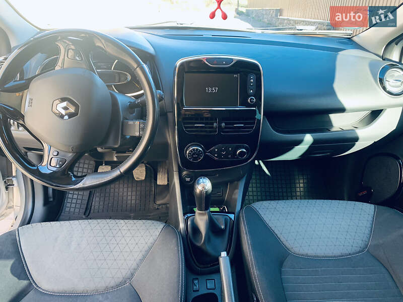 Універсал Renault Clio 2014 в Чернівцях фото 10 Універсал Renault Clio 2014 в Чернівцях