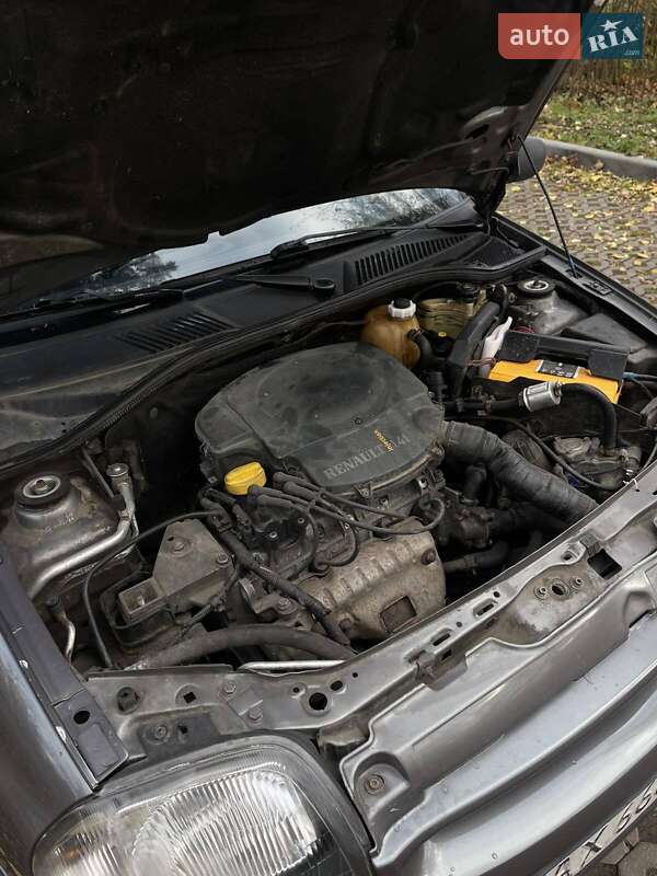 Хетчбек Renault Clio 2001 в Харкові