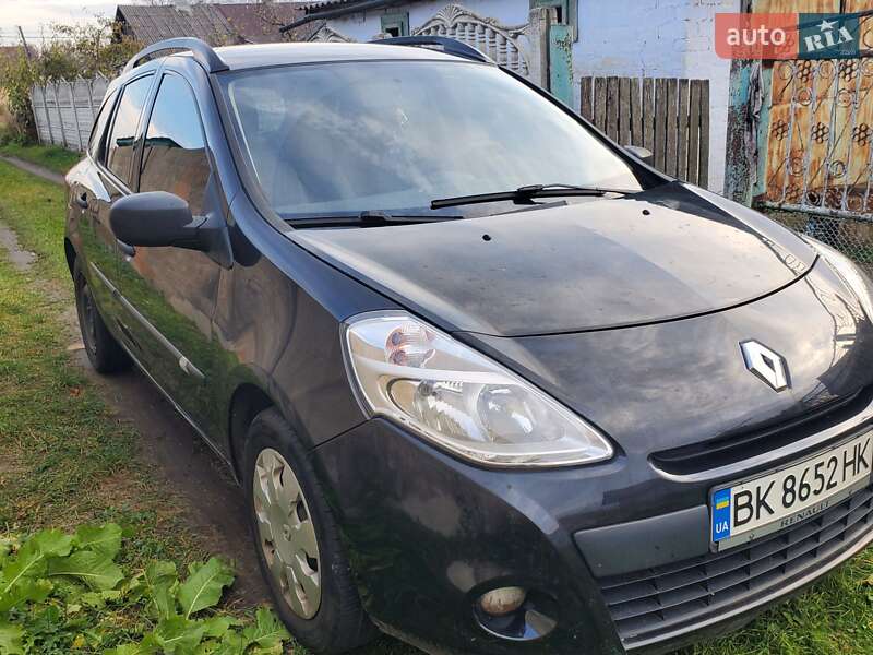 Универсал Renault Clio 2009 в Корце фото 18 Универсал Renault Clio 2009 в Корце