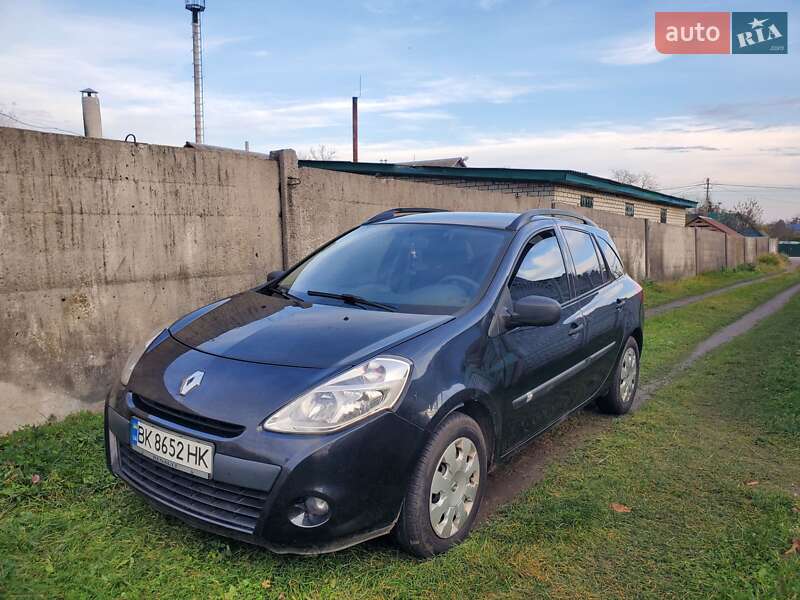 Универсал Renault Clio 2009 в Корце фото 23 Универсал Renault Clio 2009 в Корце