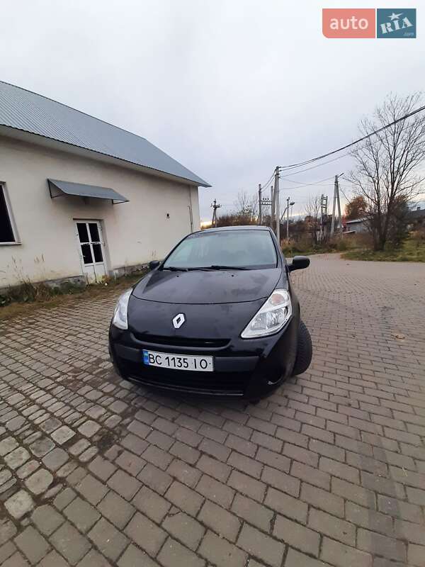 Хэтчбек Renault Clio 2011 в Львове фото 3 Хэтчбек Renault Clio 2011 в Львове