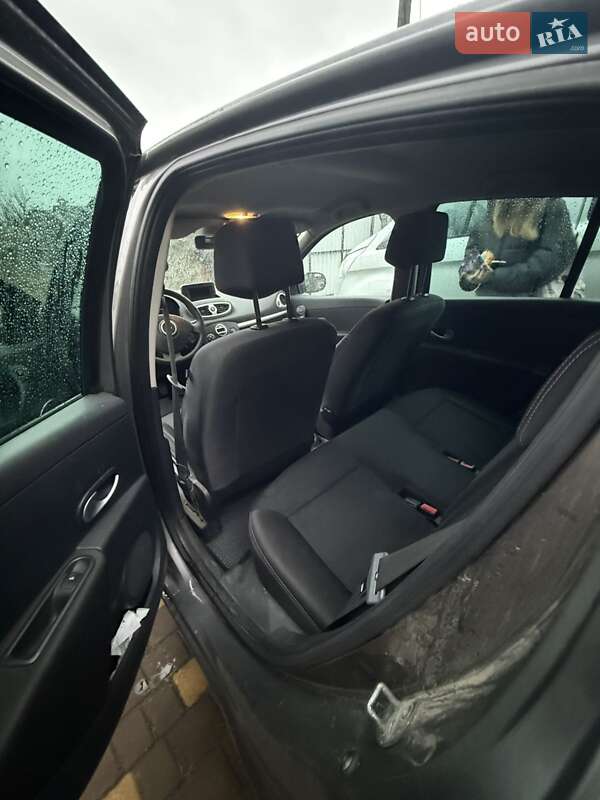 Хетчбек Renault Clio 2011 в Вінниці фото 38 Хетчбек Renault Clio 2011 в Вінниці