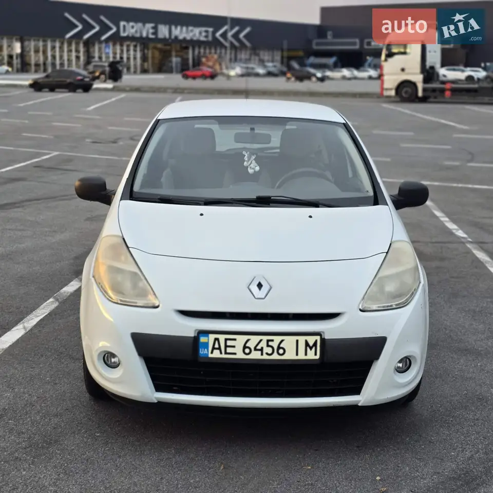 2011 Renault Clio - мініатюра 32