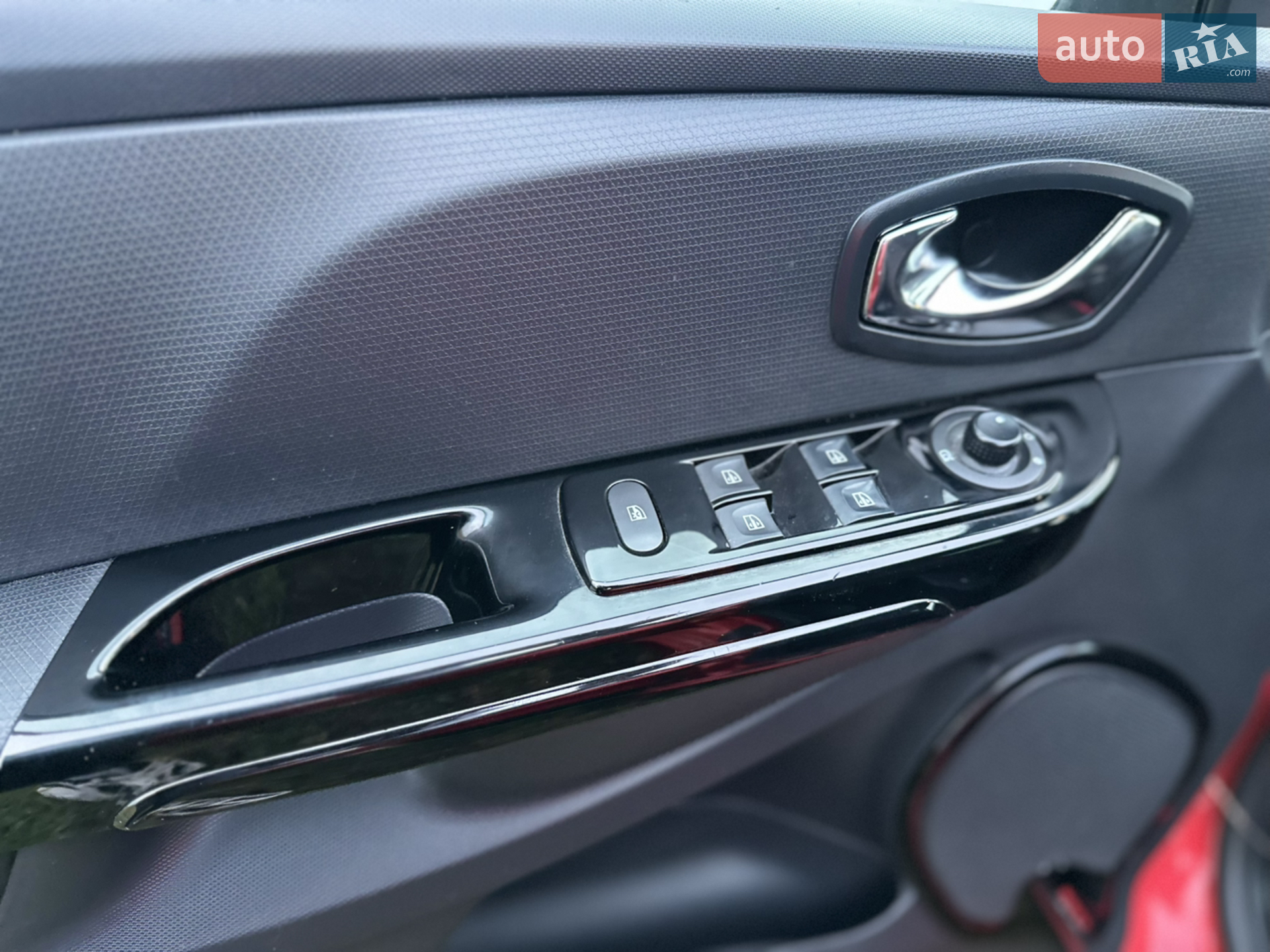 2014 Renault Clio - мініатюра 23