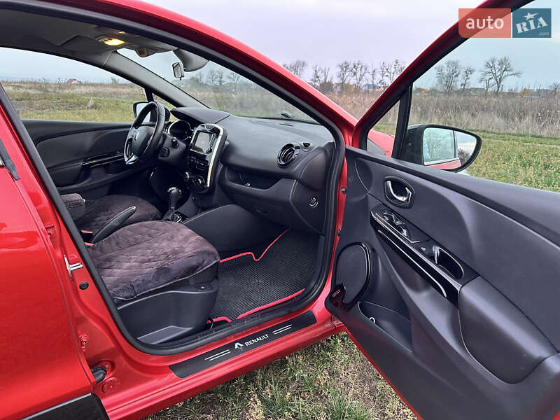 Хетчбек Renault Clio 2014 в Смілі