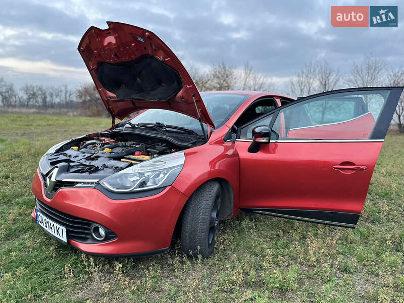 Хетчбек Renault Clio 2014 в Смілі