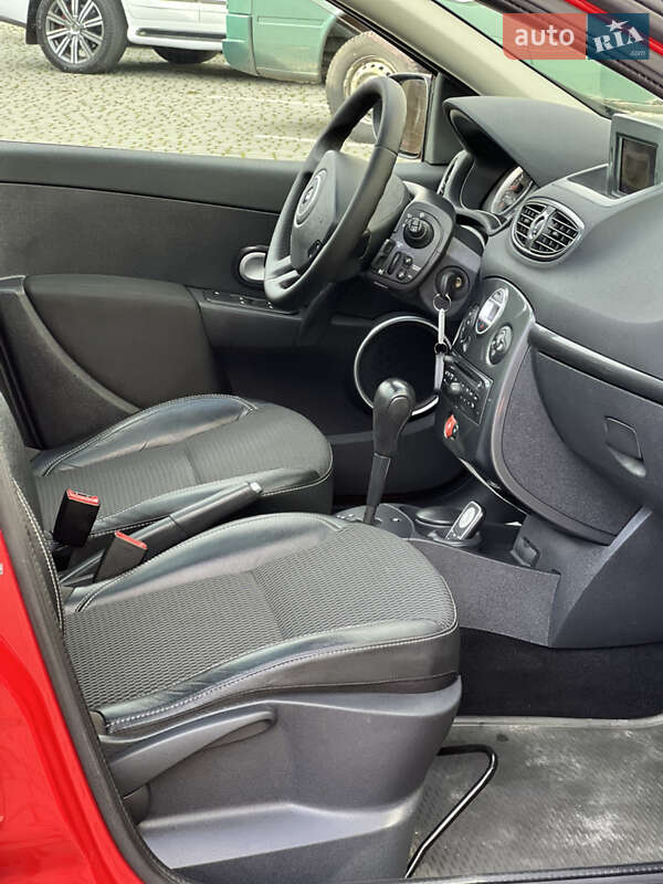 Універсал Renault Clio 2009 в Івано-Франківську фото 28 Універсал Renault Clio 2009 в Івано-Франківську