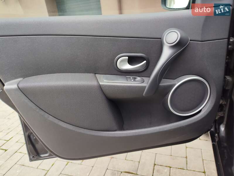 Універсал Renault Clio 2007 в Калуші фото 16 Універсал Renault Clio 2007 в Калуші