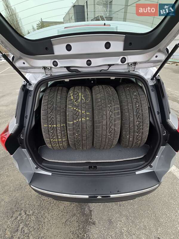 Универсал Renault Clio 2013 в Киеве фото 36 Универсал Renault Clio 2013 в Киеве