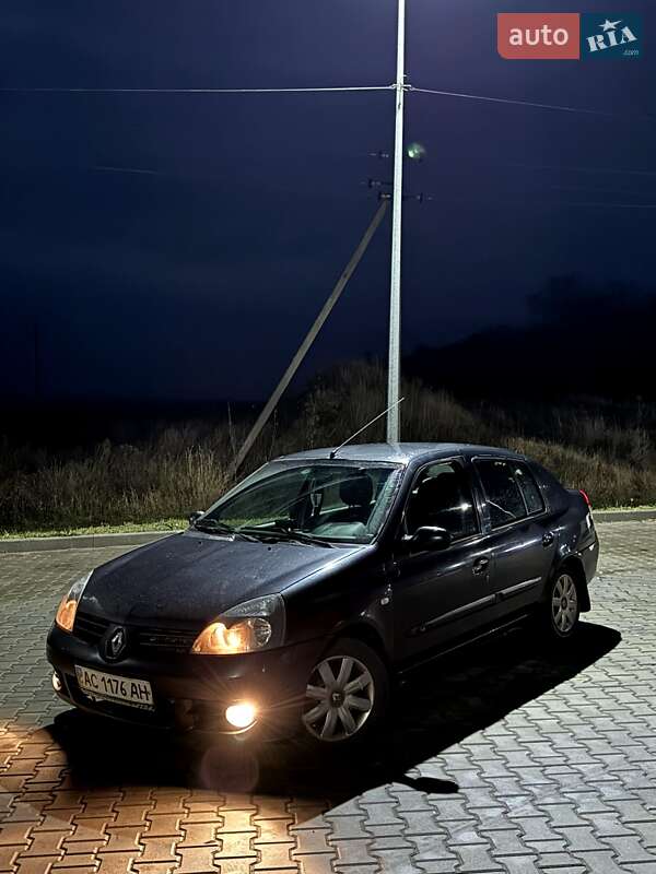 Седан Renault Clio 2008 в Горохові