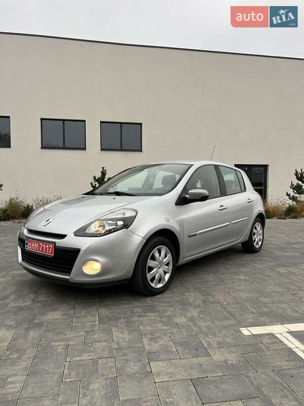 Хетчбек Renault Clio 2011 в Луцьку фото Хетчбек Renault Clio 2011 в Луцьку