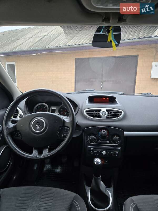 Универсал Renault Clio 2009 в Летичеве фото 12 Универсал Renault Clio 2009 в Летичеве