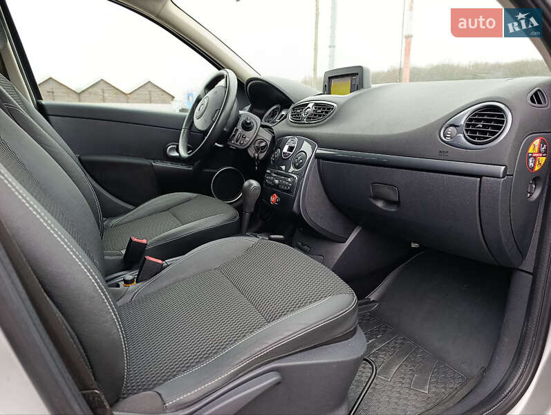 Універсал Renault Clio 2009 в Вінниці