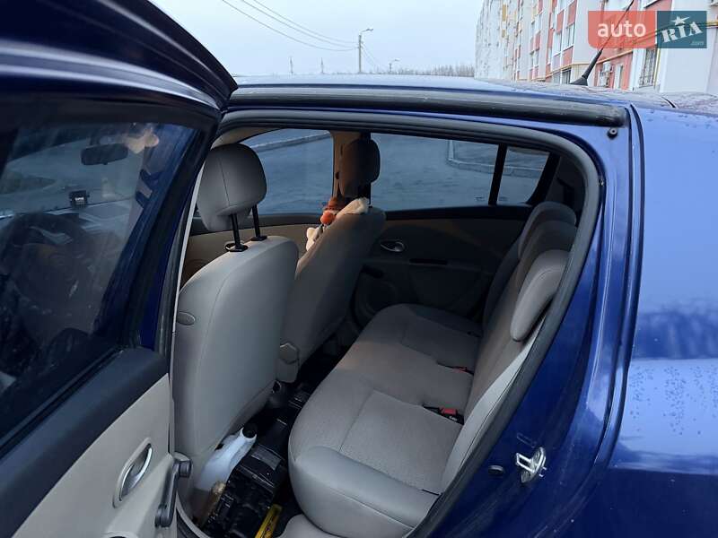 Хетчбек Renault Clio 2008 в Харкові фото 4 Хетчбек Renault Clio 2008 в Харкові