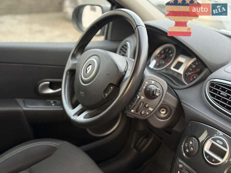 Універсал Renault Clio 2010 в Рівному фото 6 Універсал Renault Clio 2010 в Рівному