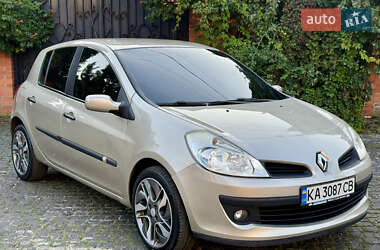 Хэтчбек Renault Clio 2007 в Харькове