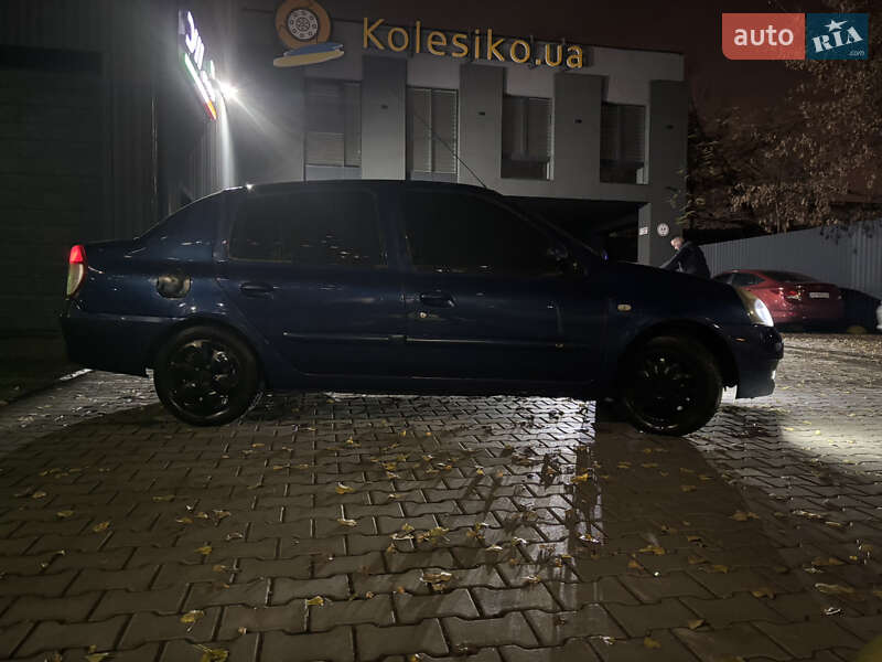 Седан Renault Clio 2007 в Києві