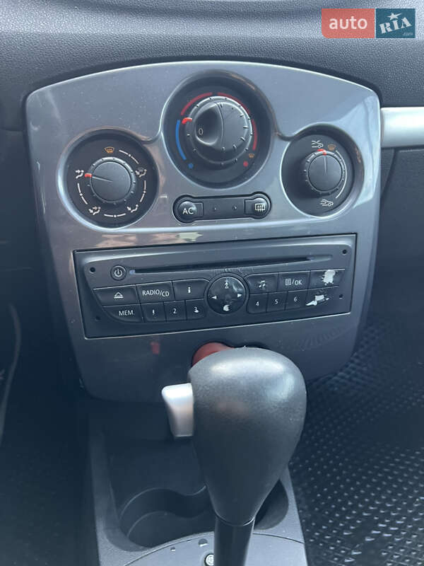 Універсал Renault Clio 2012 в Полтаві