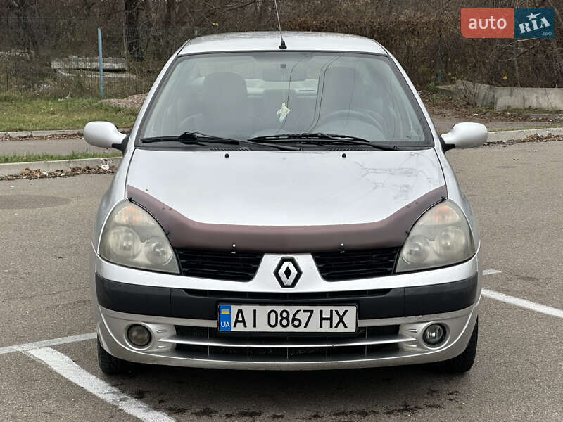 Седан Renault Clio 2006 в Києві