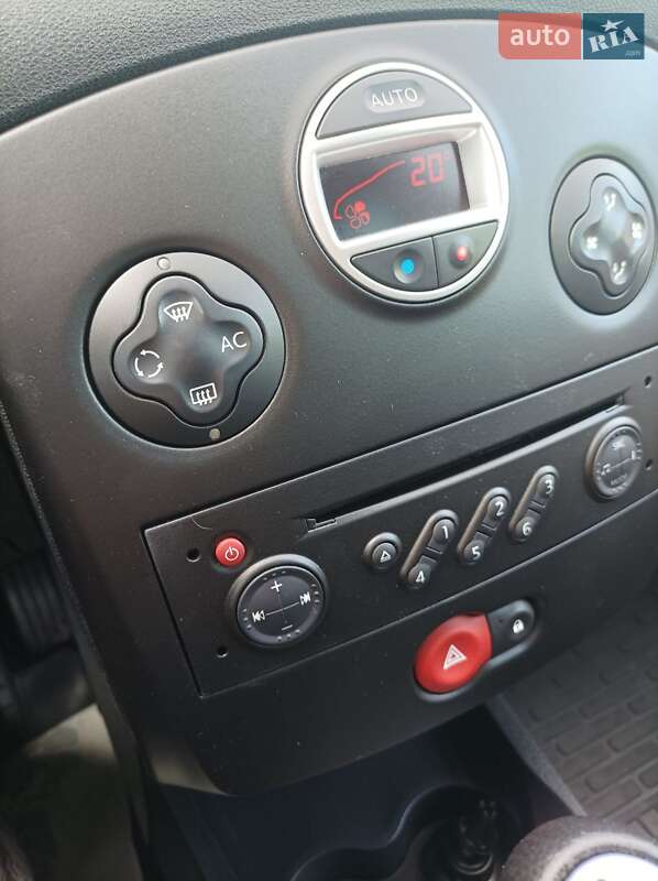 Універсал Renault Clio 2009 в Білій Церкві фото 26 Універсал Renault Clio 2009 в Білій Церкві