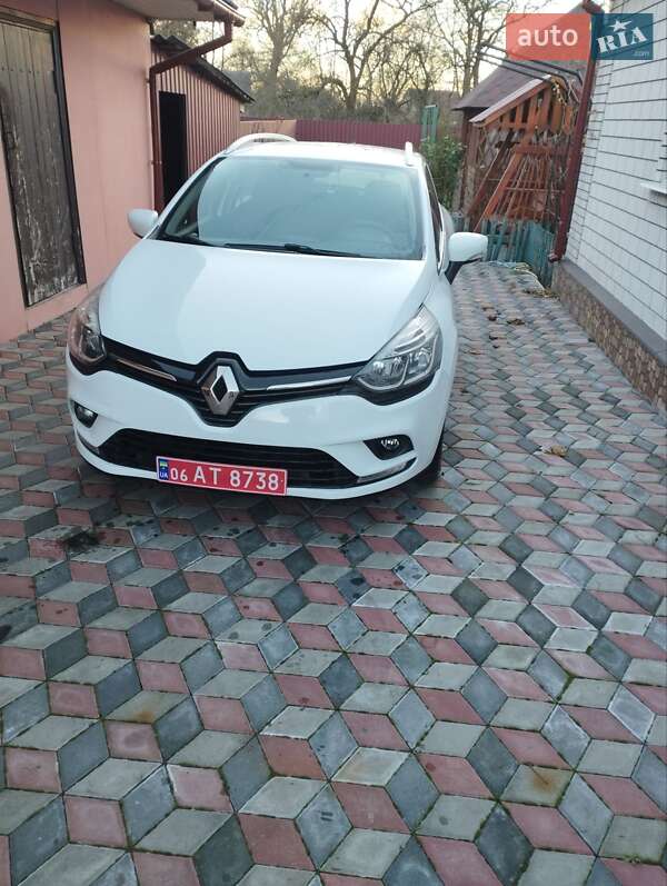 Универсал Renault Clio 2018 в Звягеле