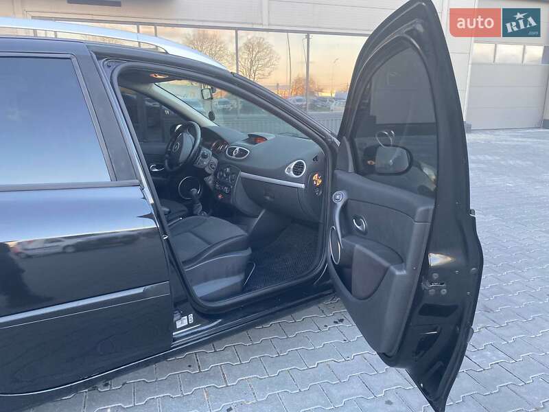 Універсал Renault Clio 2009 в Києві