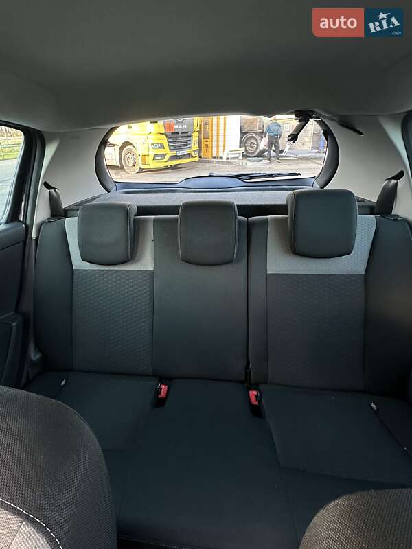 Хетчбек Renault Clio 2011 в Глевасі