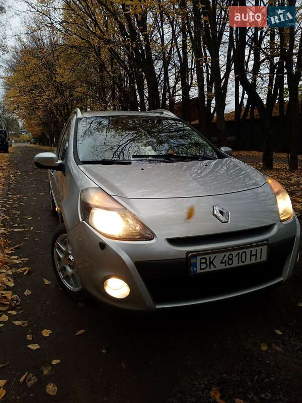 Универсал Renault Clio 2012 в Рокитном Универсал Renault Clio 2012 в Рокитном