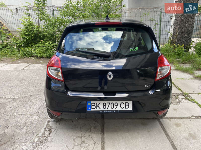 Хетчбек Renault Clio 2012 в Рівному