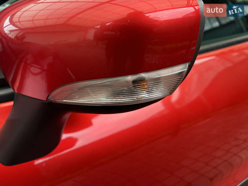 Хетчбек Renault Clio 2015 в Білій Церкві фото 13 Хетчбек Renault Clio 2015 в Білій Церкві