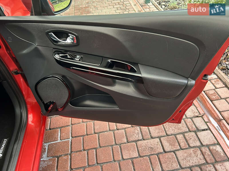 Хетчбек Renault Clio 2015 в Білій Церкві фото 62 Хетчбек Renault Clio 2015 в Білій Церкві