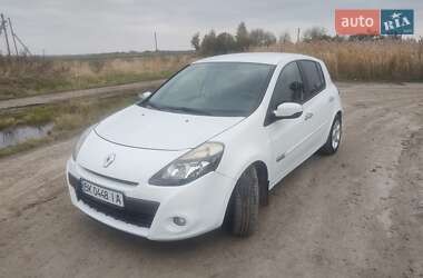 Хэтчбек Renault Clio 2012 в Дубно