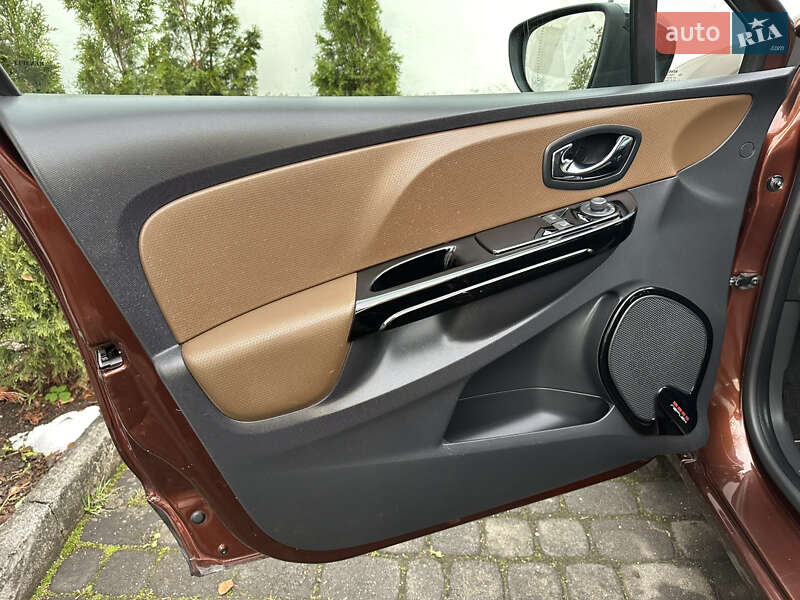 Хетчбек Renault Clio 2013 в Стрию фото 56 Хетчбек Renault Clio 2013 в Стрию