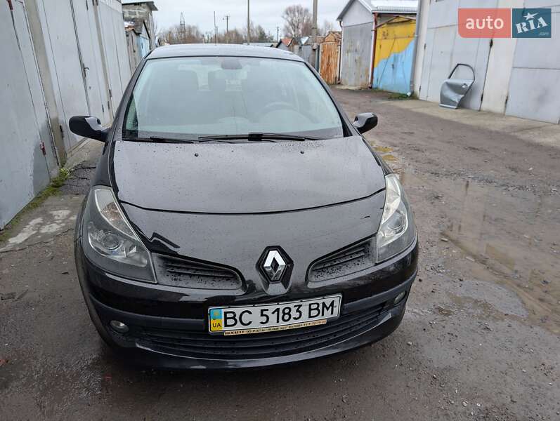 Хэтчбек Renault Clio 2008 в Львове фото 13 Хэтчбек Renault Clio 2008 в Львове