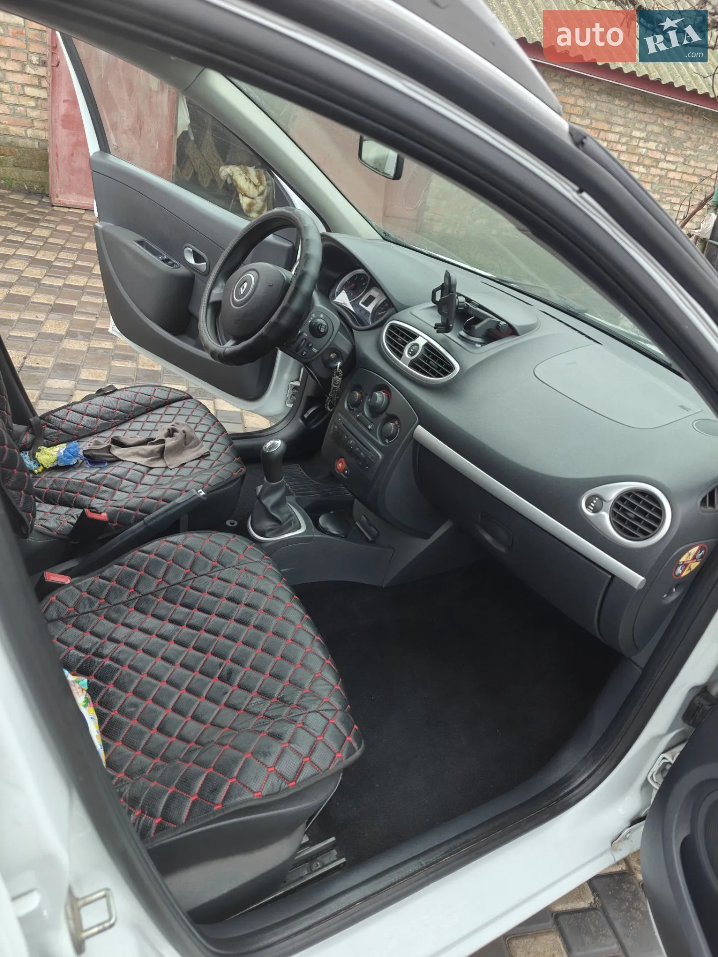 2010 Renault Clio - мініатюра 22