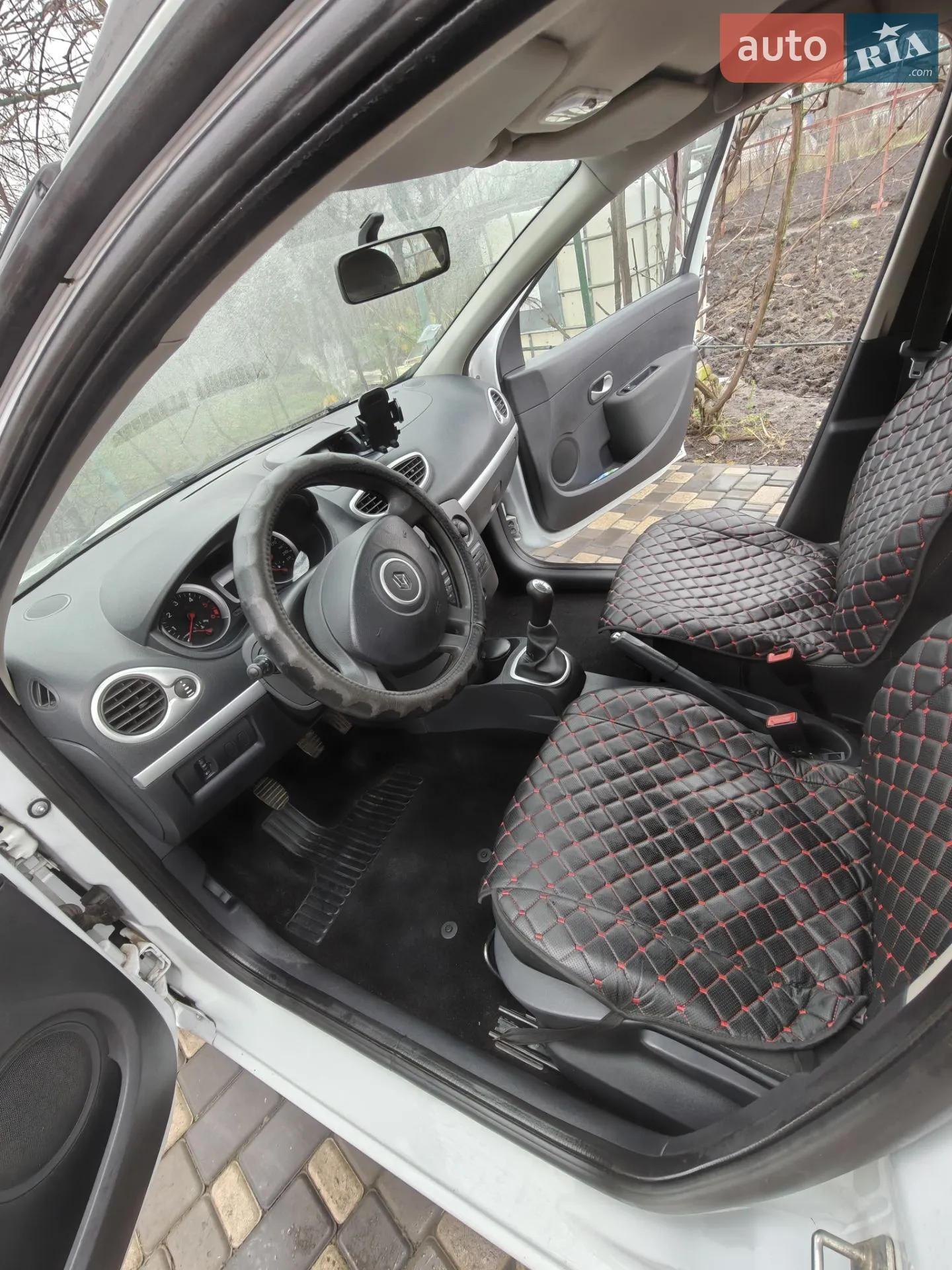 2010 Renault Clio - мініатюра 29