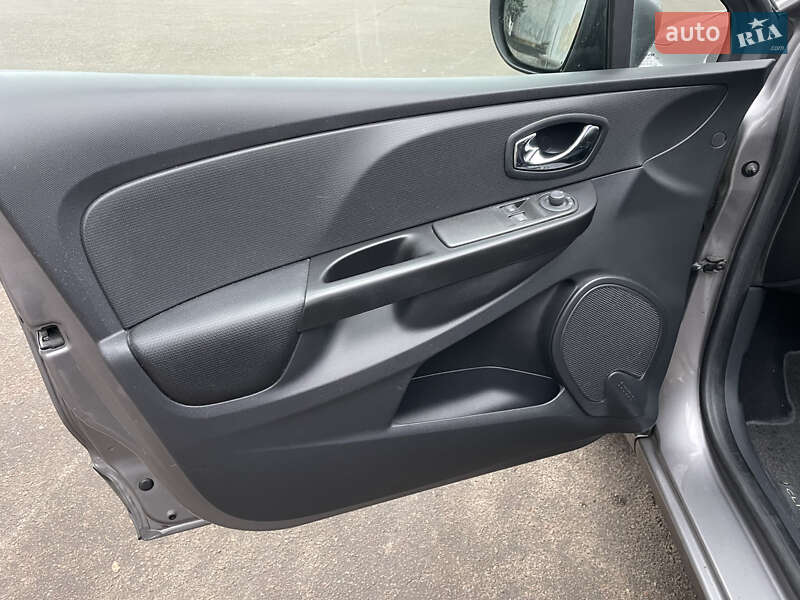 Универсал Renault Clio 2013 в Ровно фото 8 Универсал Renault Clio 2013 в Ровно